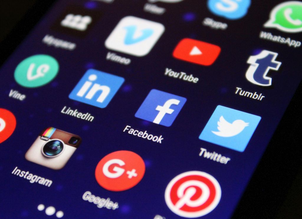 Social Media and  Distribution Layer